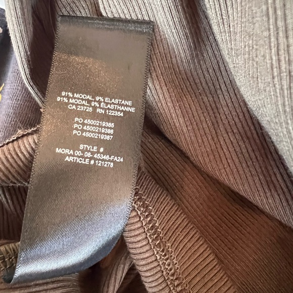 ARITZIA THE GROUP LUXE‎ LOUNGE TEMPTATION SHORT-SLEEVE RIBBED MAXI GREEN DRESS - Picture 11 of 11